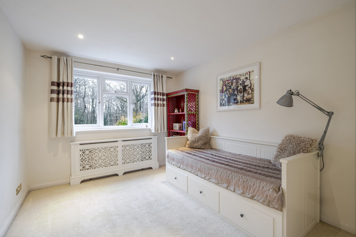 Spurgate, Brentwood, CM13, photo 9