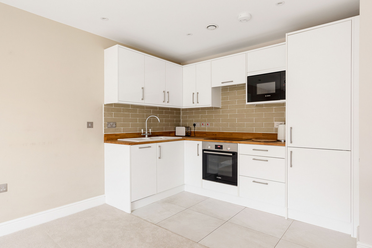 High Road, Loughton, IG10, photo 9