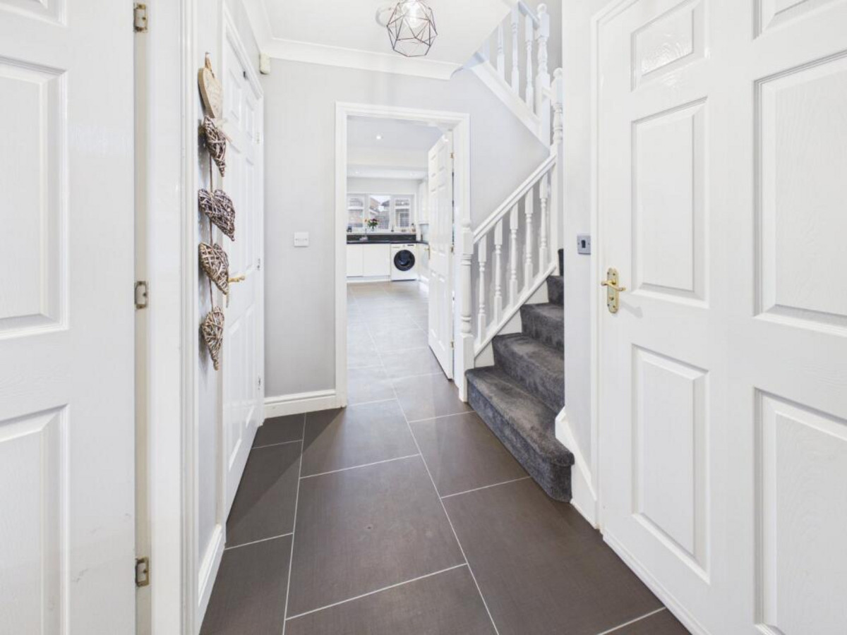 Cedar Drive, Jarrow, NE32, photo 12
