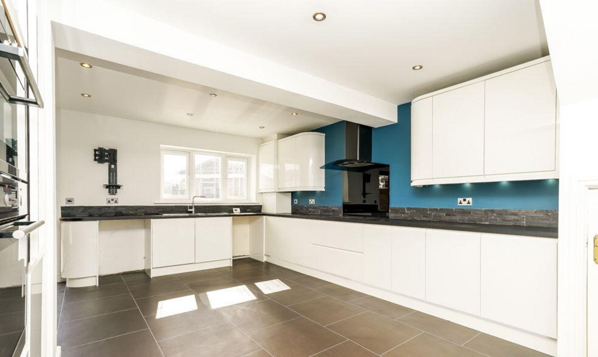 Cedar Drive, Jarrow, NE32, photo 8