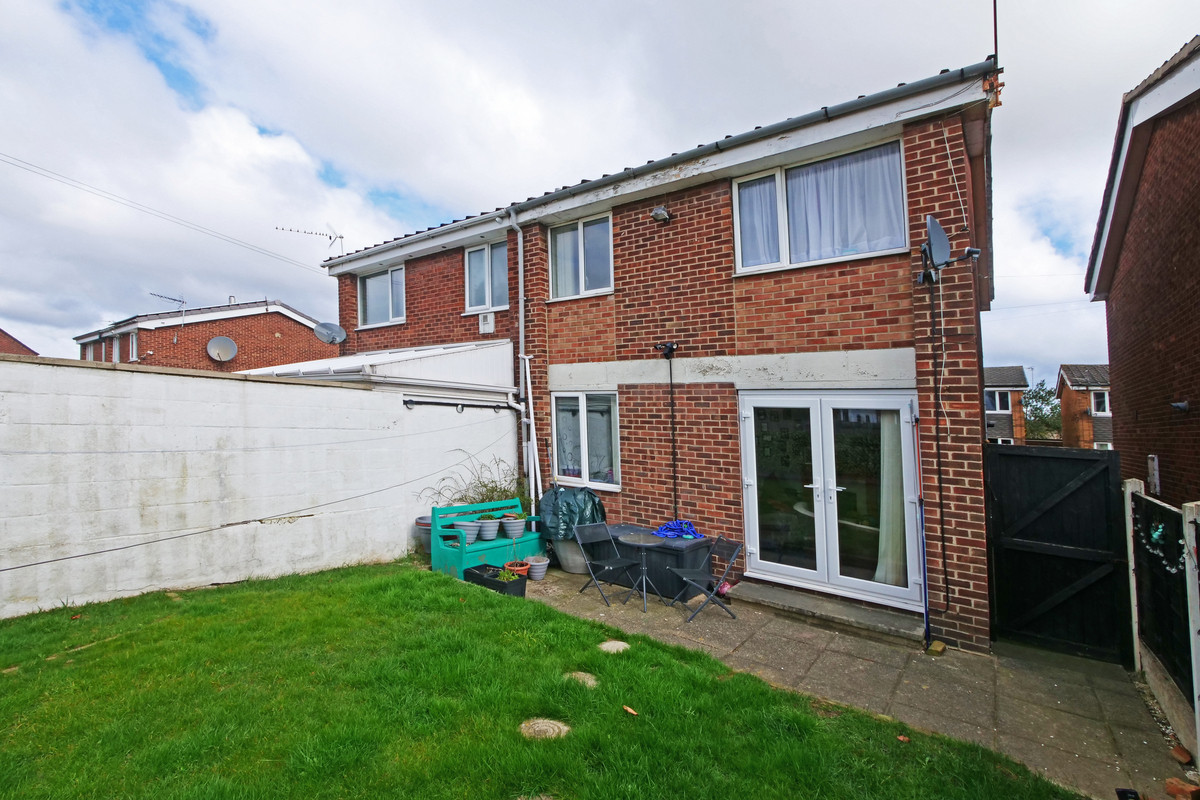 145 Chequers, Close, Pontefract WF8 2TF, photo 9