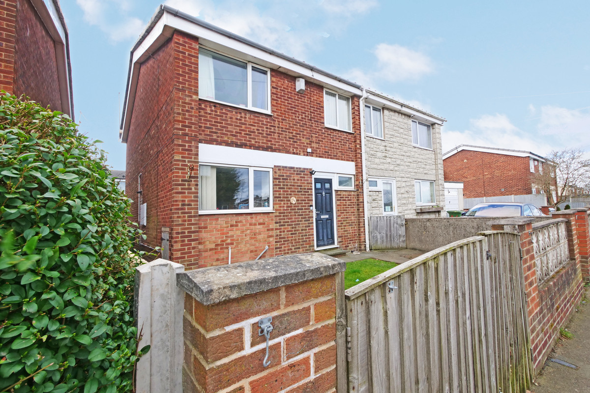 145 Chequers, Close, Pontefract WF8 2TF