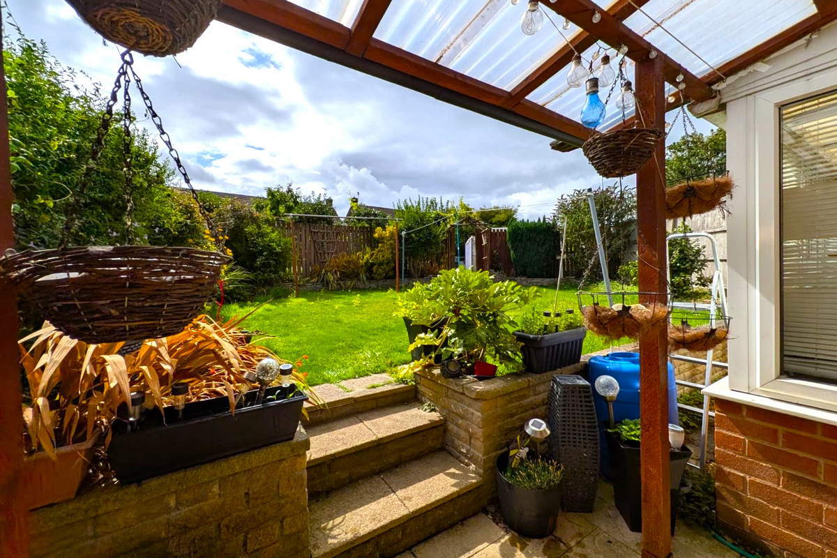 OXTON Close, Mansfield, NG19, photo 3
