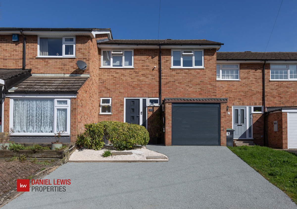 Hillcroft, Loughton, IG10