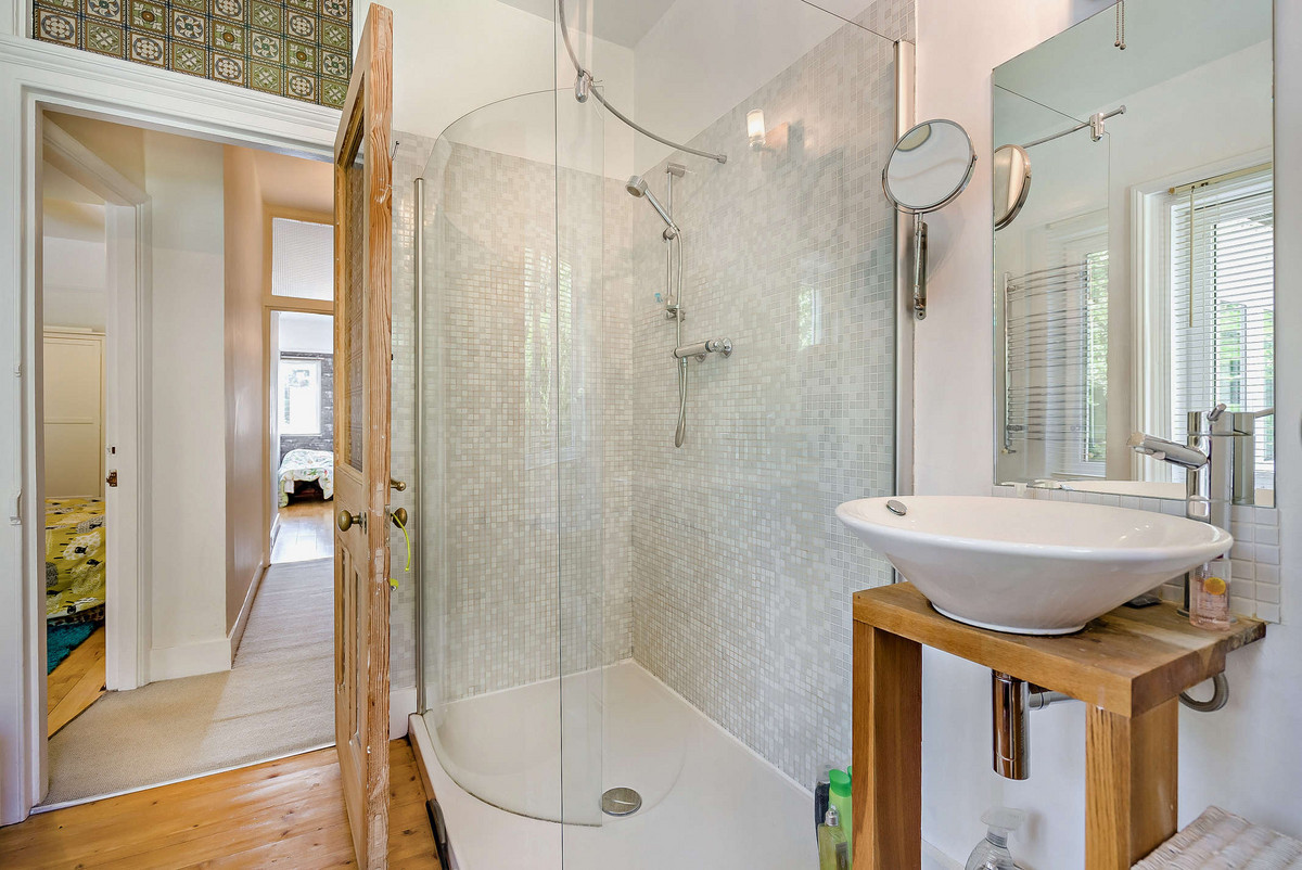 Debden Lane, Loughton, IG10, photo 11