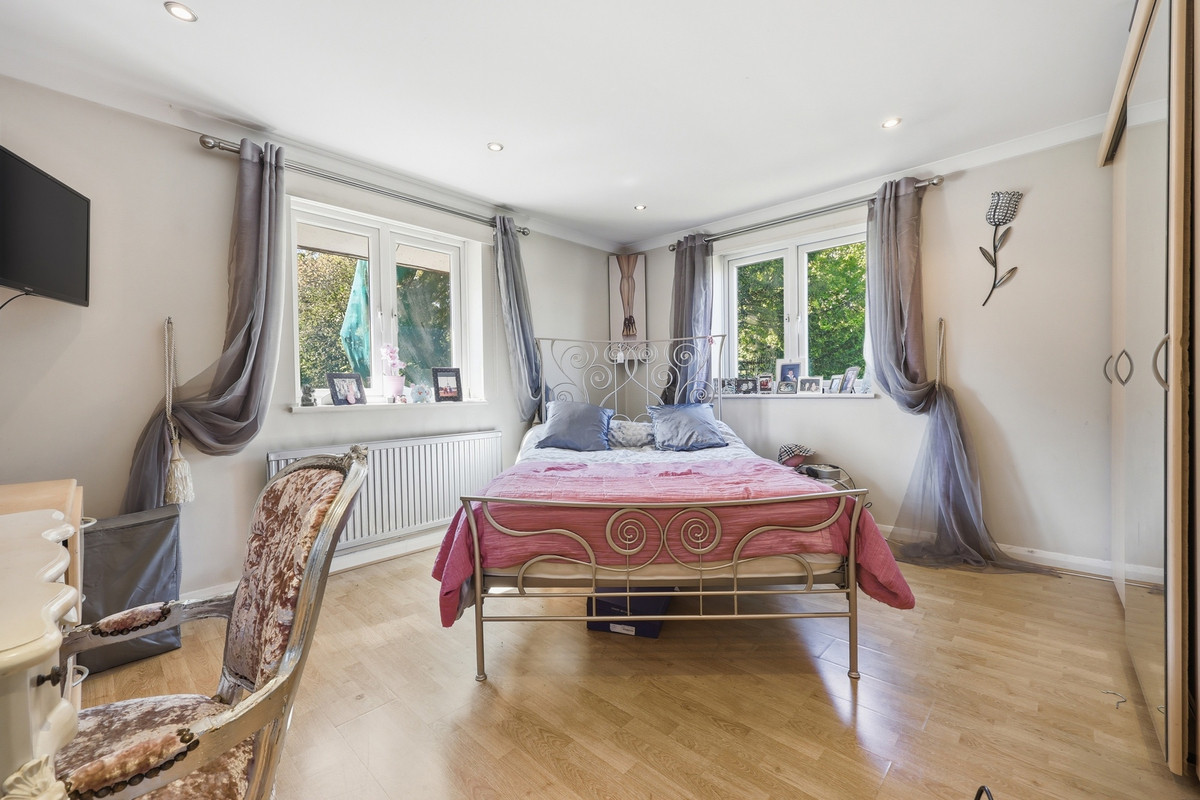 Ripley View, Loughton, IG10, photo 18