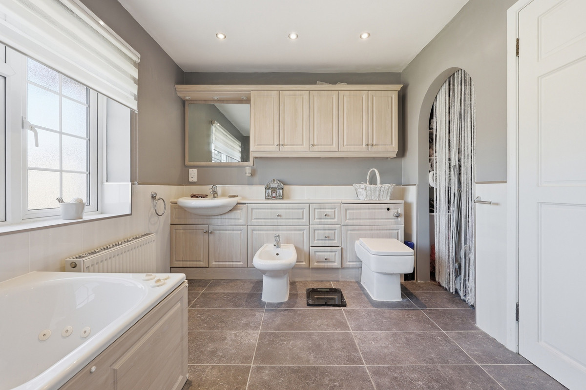 Ripley View, Loughton, IG10, photo 22