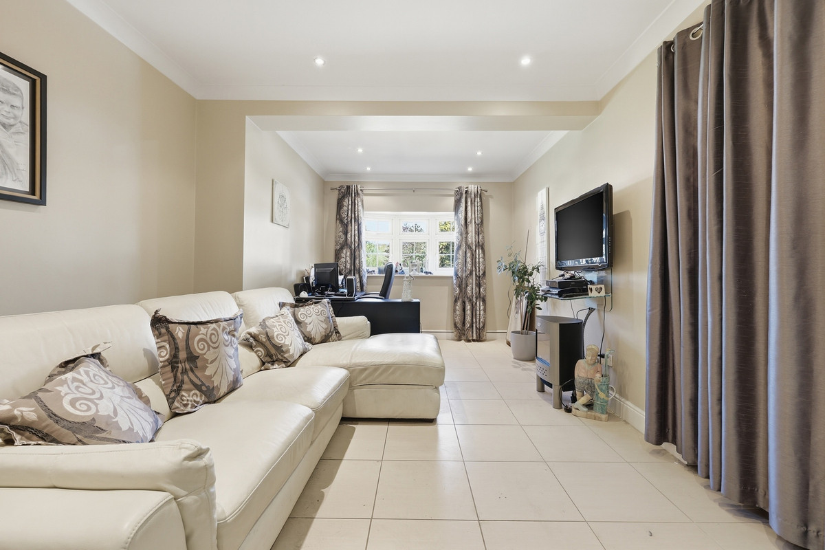 Ripley View, Loughton, IG10, photo 11