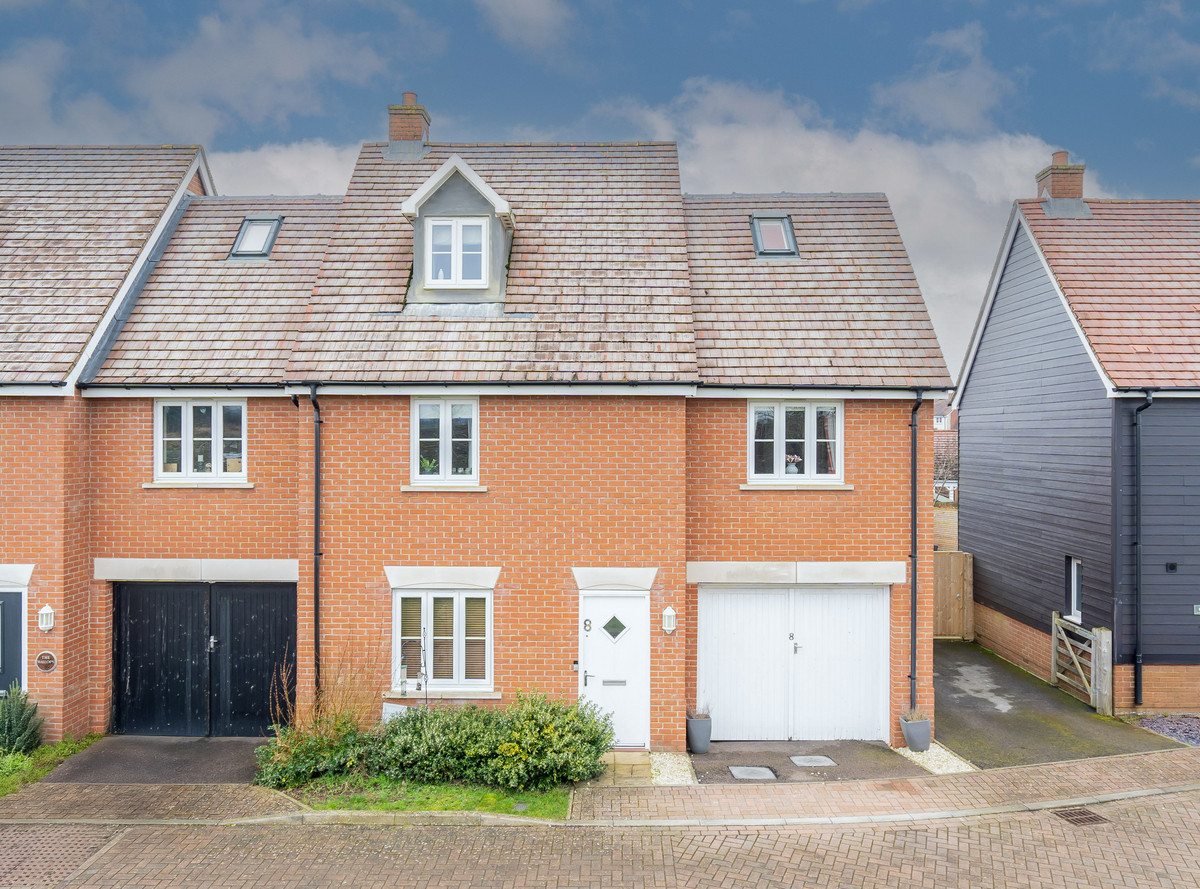 Santa Maria Lane, Milton Keynes, MK3