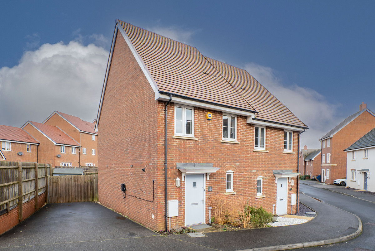 Montserrat Court, Milton Keynes, MK3