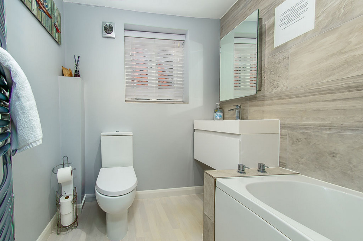Ivy Cottage, Whitby, YO22, photo 11