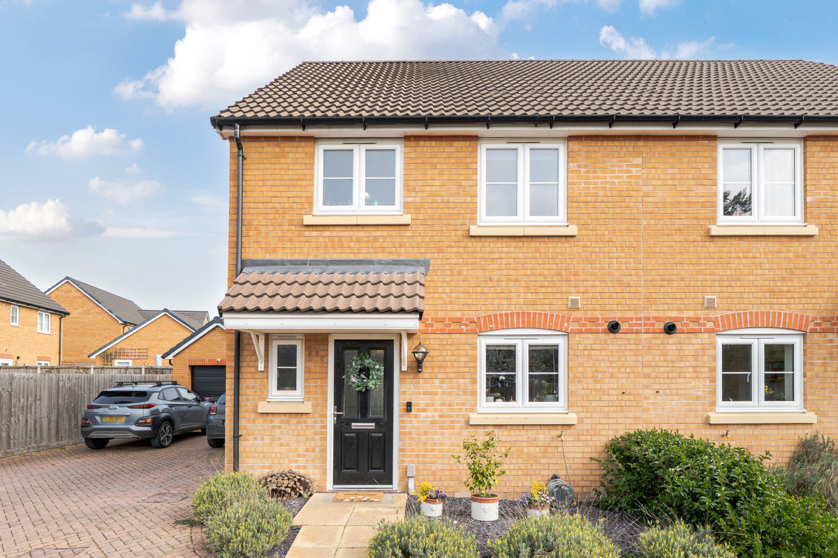 Lambert Way, Royston, SG8, photo 15