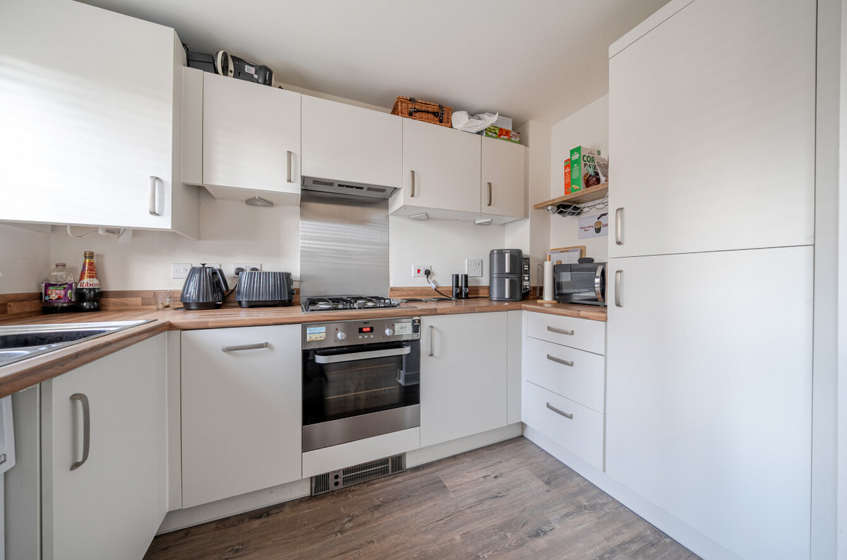 Abbot Road, Burton-on-Trent, DE13, photo 12