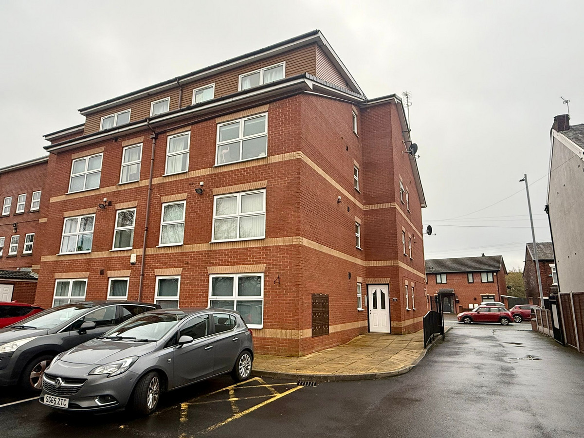 Denton Road, Manchester, M34, photo 10