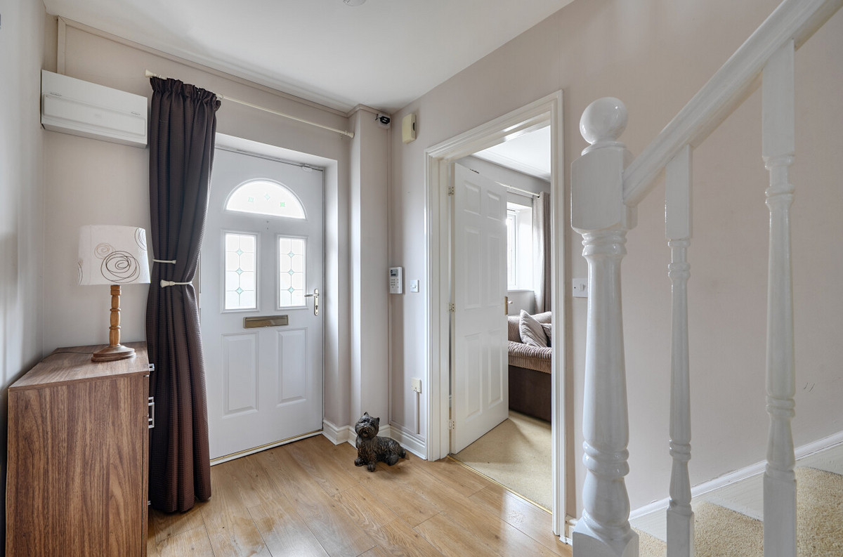 Stonefield Court, Frome, BA11, photo 5