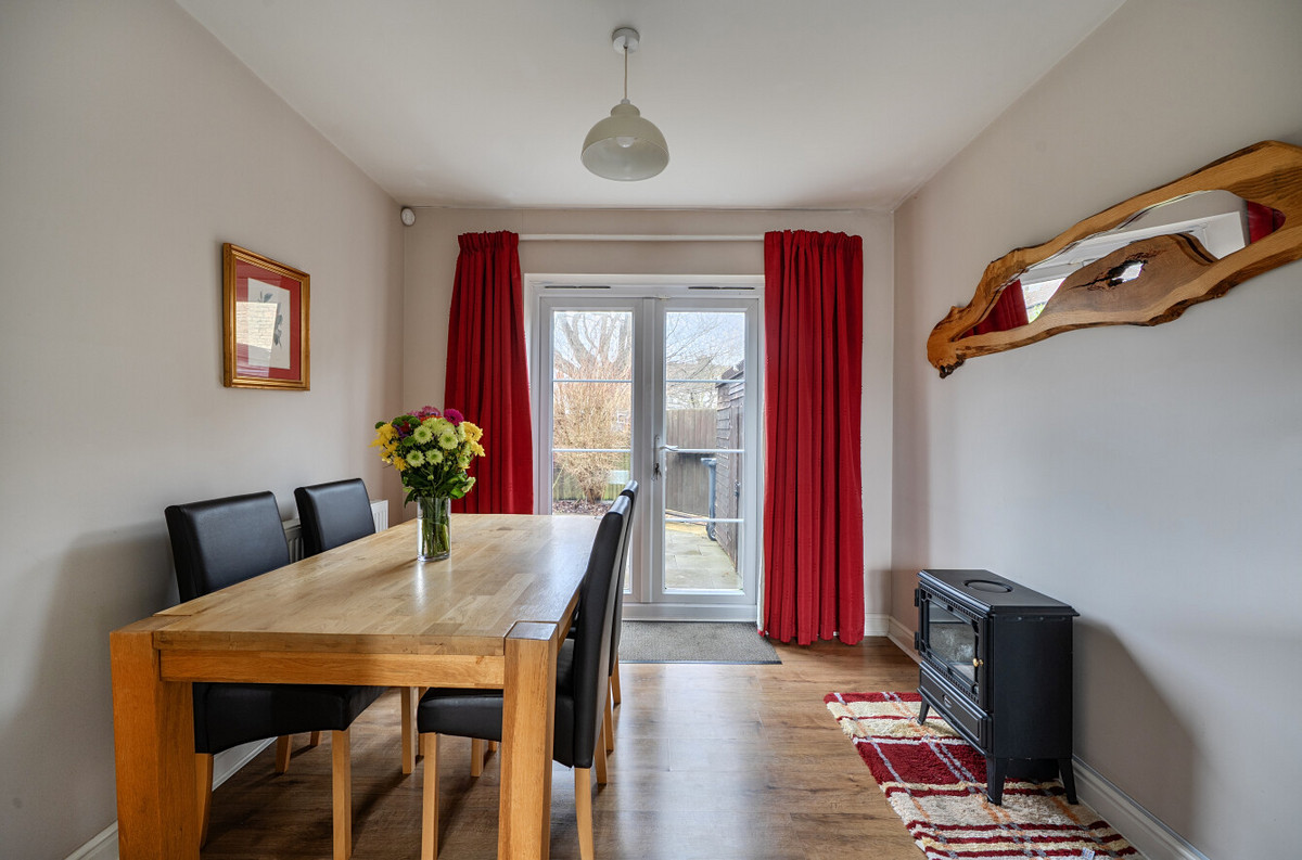 Stonefield Court, Frome, BA11, photo 4