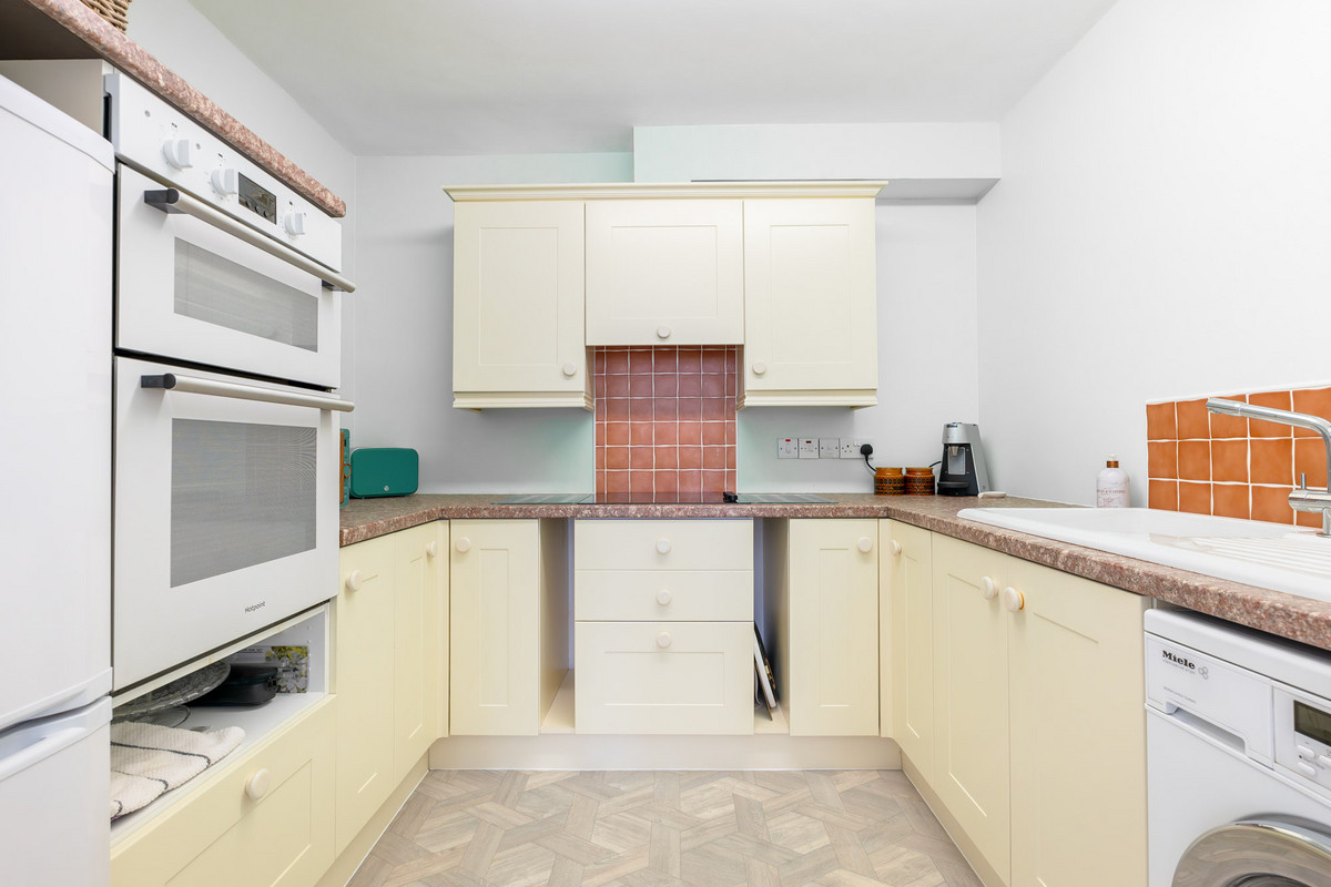 Stanford Orchard, Horsham, RH12, photo 12