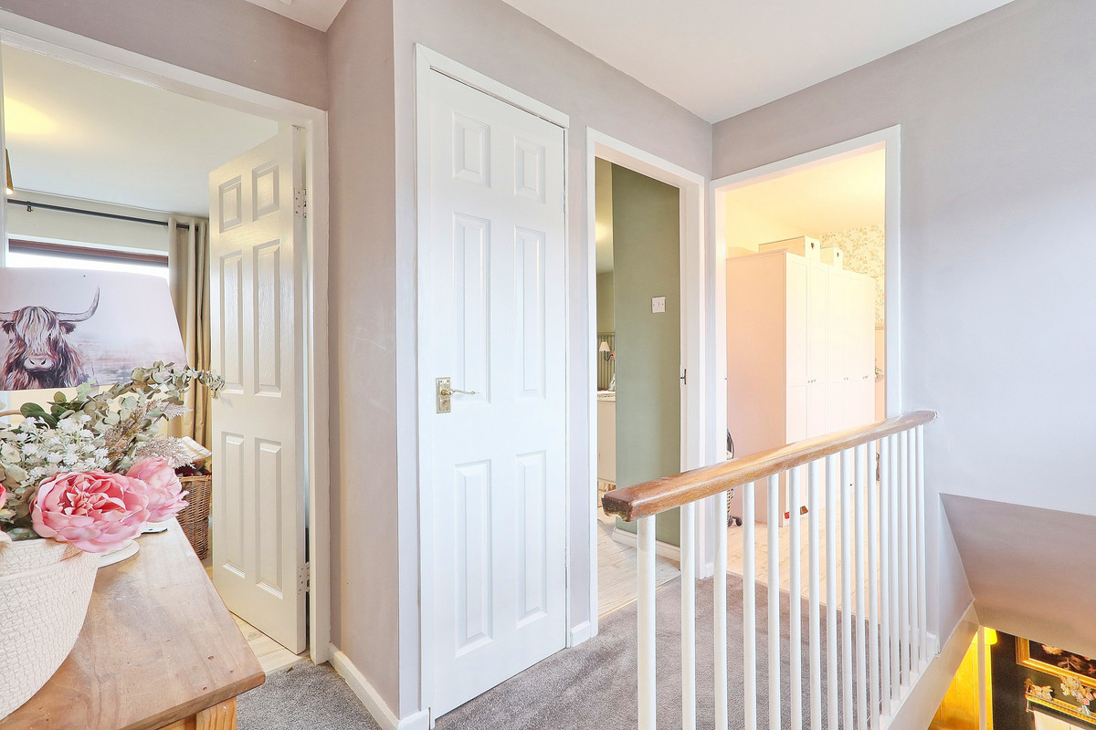 Whitmore Way, Basildon, SS14, photo 11