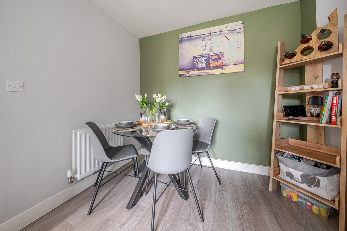 Lambert Way, Royston, SG8, photo 3