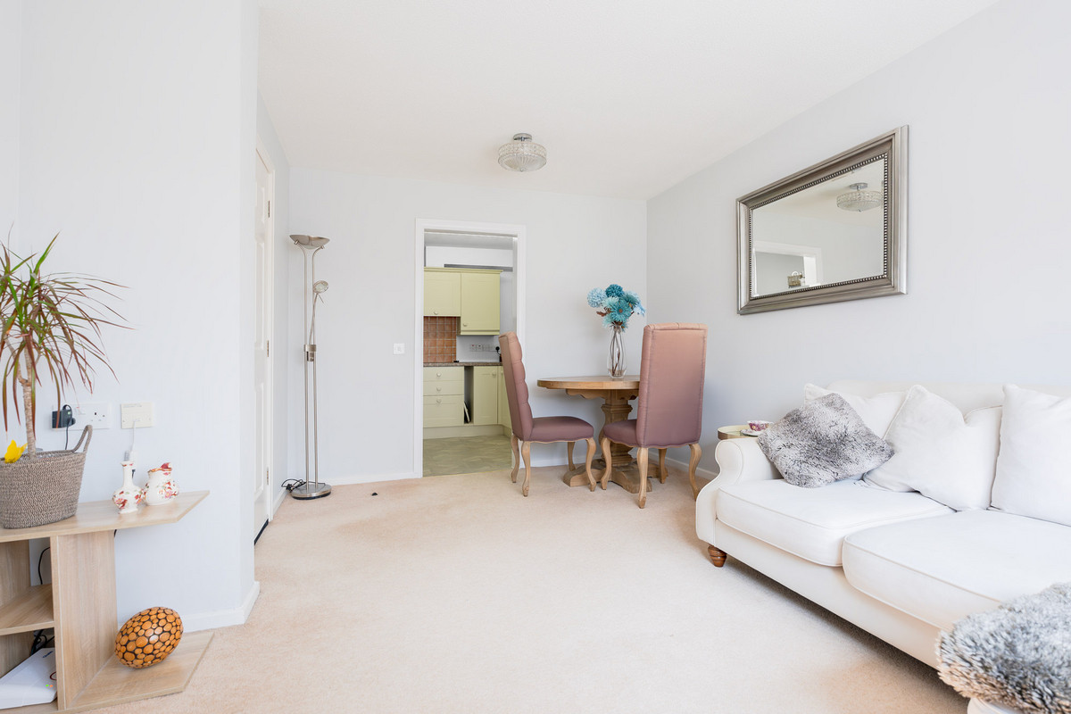 Stanford Orchard, Horsham, RH12, photo 11