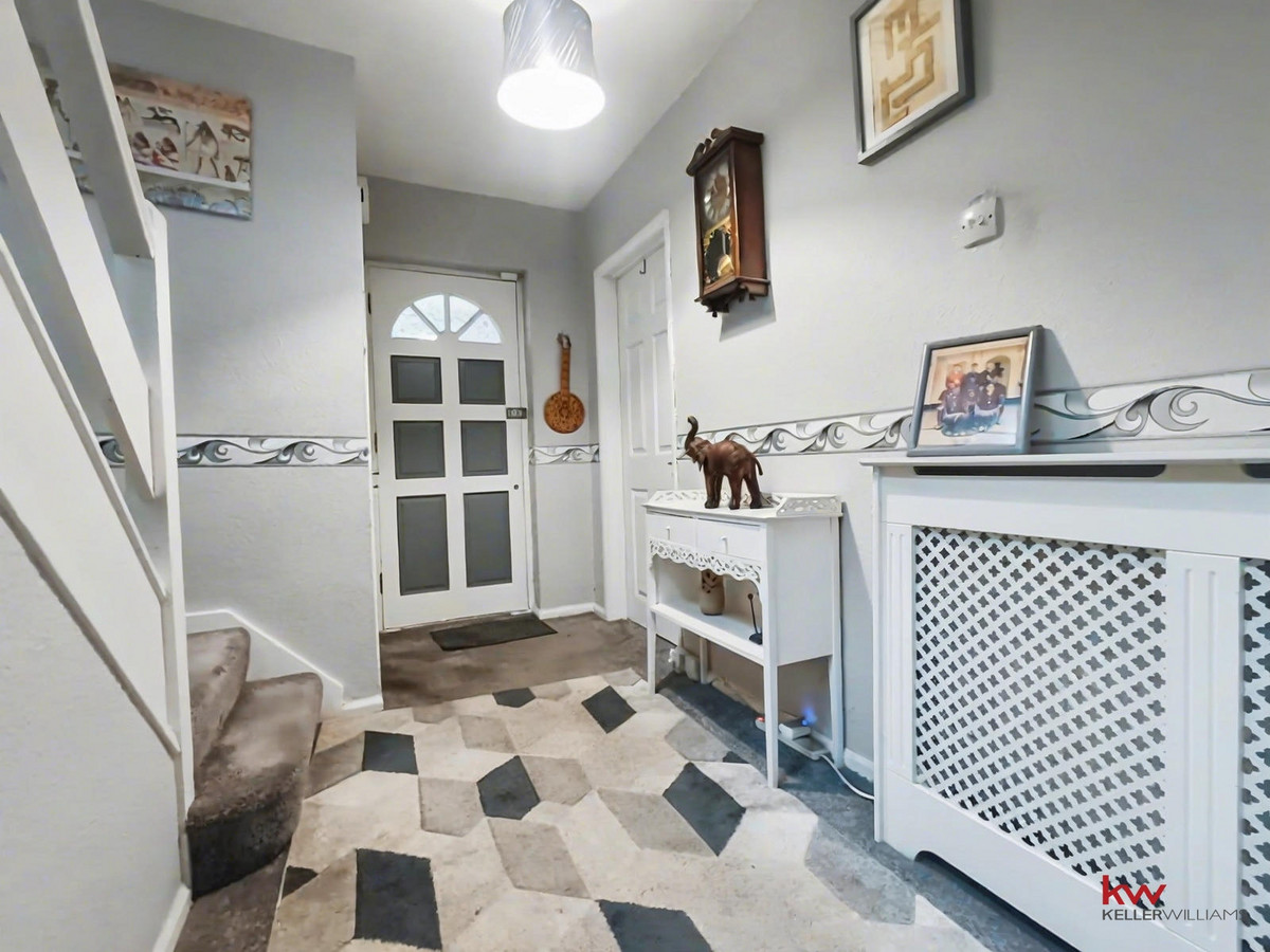 Bell Lane, Broxbourne, EN10, photo 9