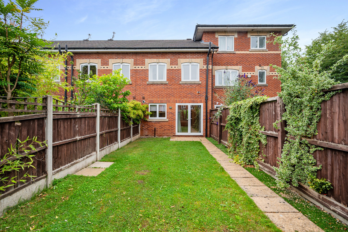 Pavilion Way, Macclesfield, SK10, photo 10