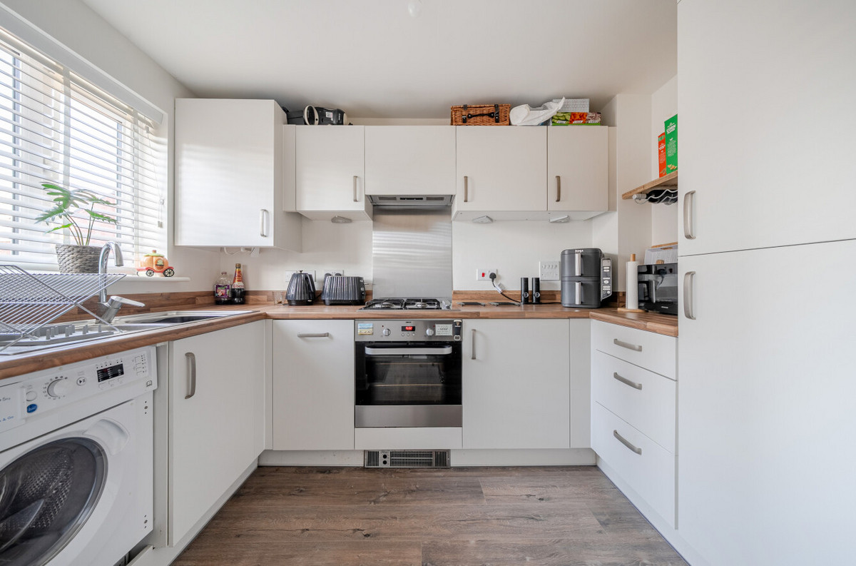 Abbot Road, Burton-on-Trent, DE13, photo 9