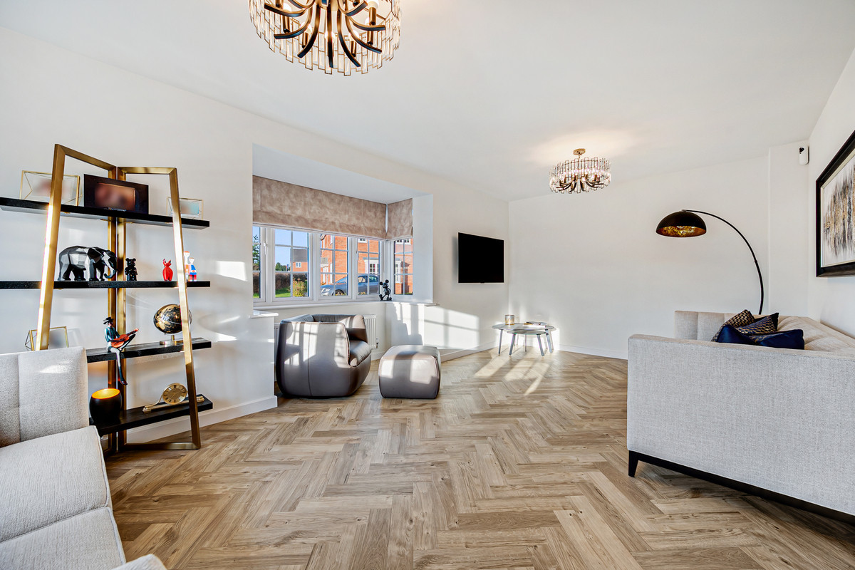Featherstone Crescent, Cheadle, SK8, photo 4