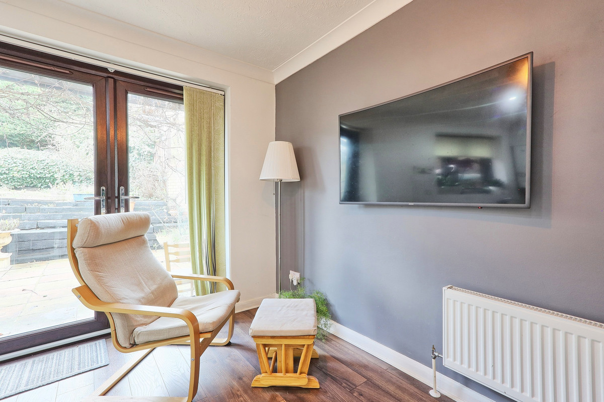 Downs Grove, Basildon, SS16, photo 7