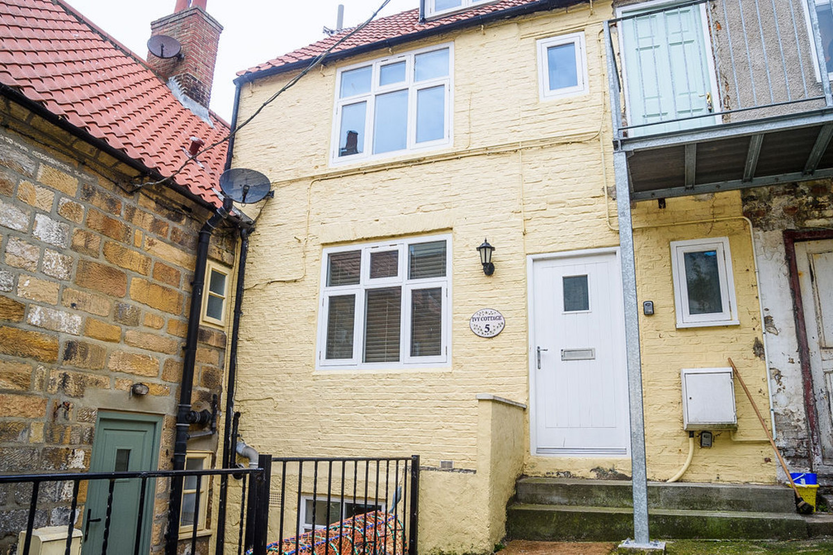 Ivy Cottage, Whitby, YO22, photo 34