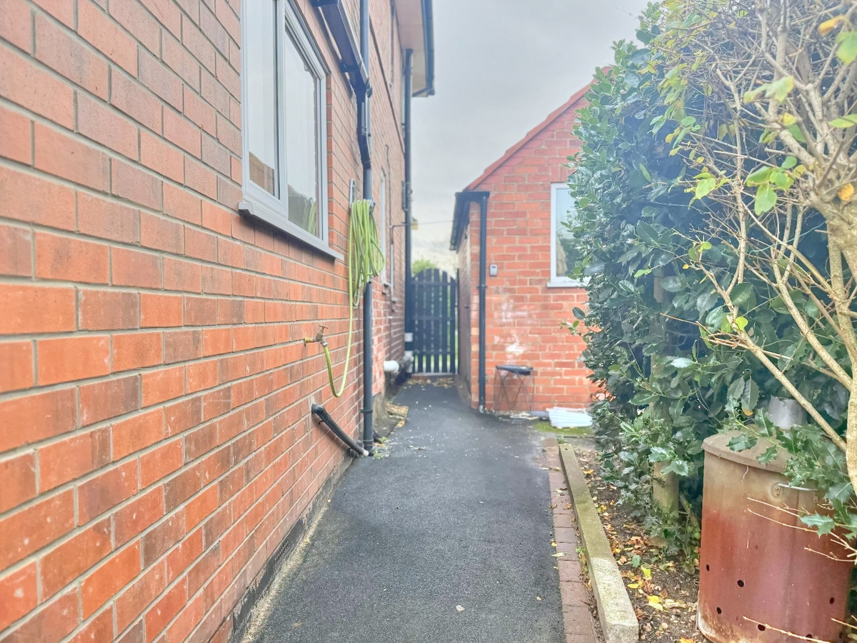 Wallis Avenue, Lincoln, LN6, photo 19