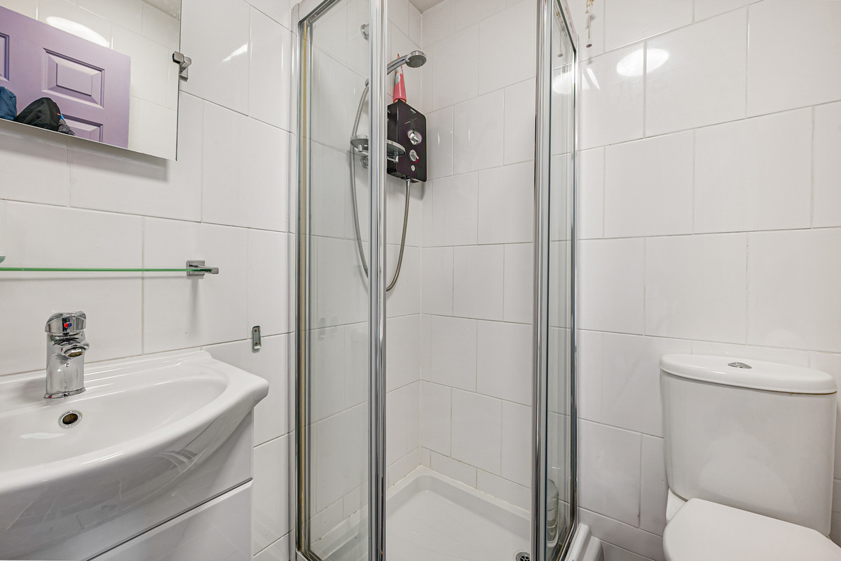 Highfield Close, Stockport, SK3, photo 17