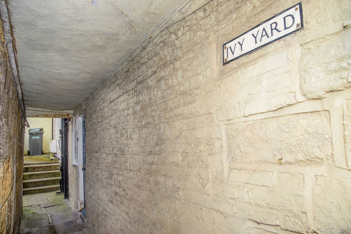 Ivy Cottage, Whitby, YO22, photo 35