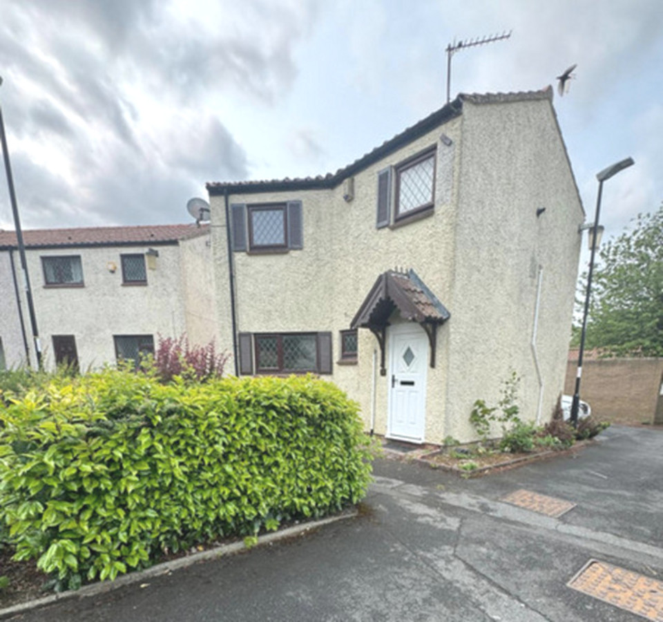 Farrier Close