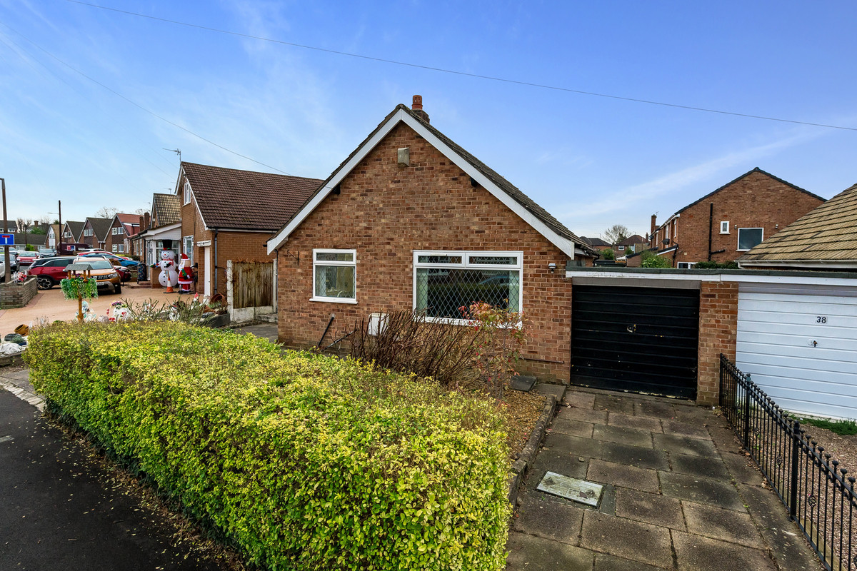 Eastleigh Road, Heald Green, SK8, photo 10