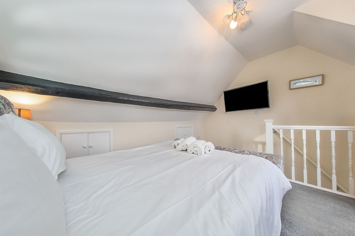 Ivy Cottage, Whitby, YO22, photo 21