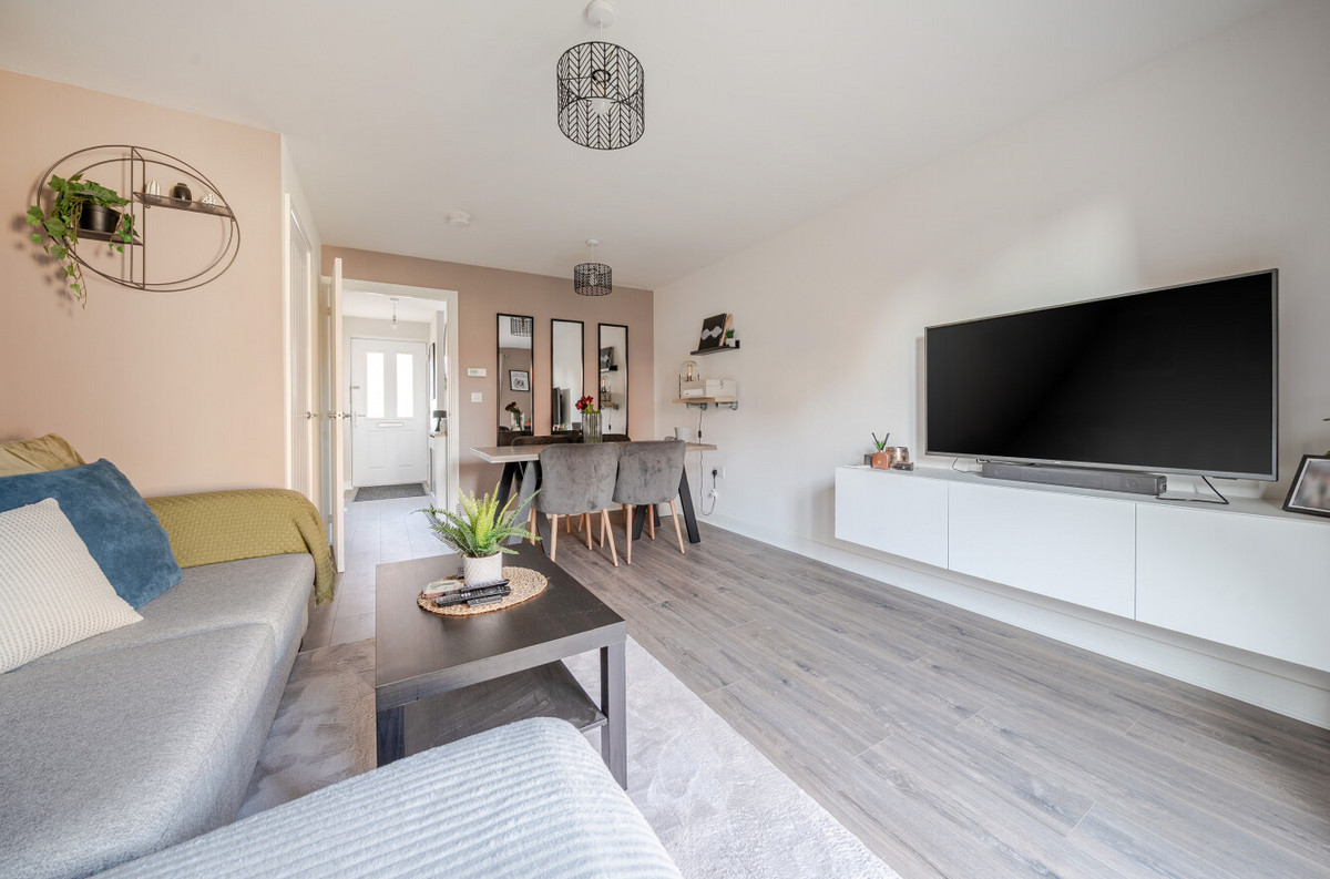 Abbot Road, Burton-on-Trent, DE13, photo 2