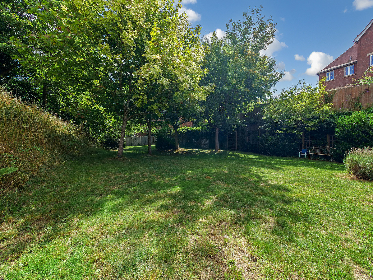 Jordan Close, Saffron Walden, CB11, photo 16