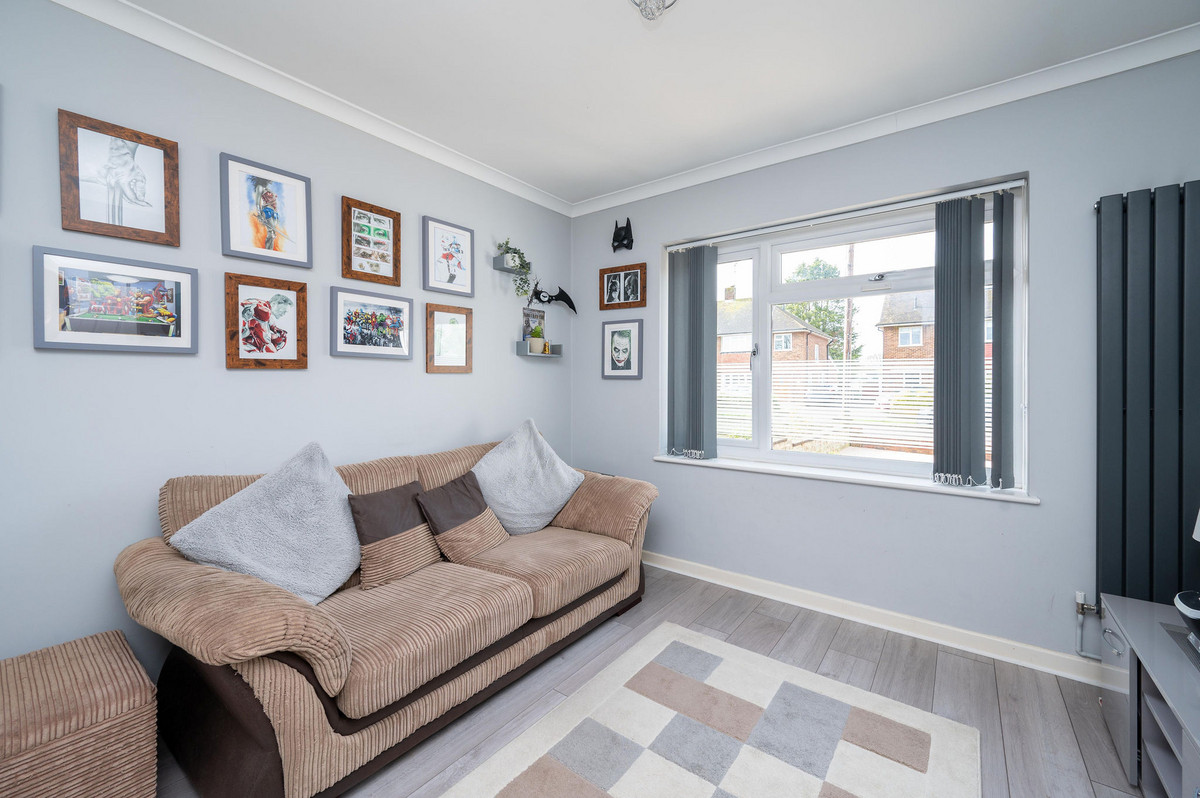 Merryfield Drive, Horsham, RH12, photo 10