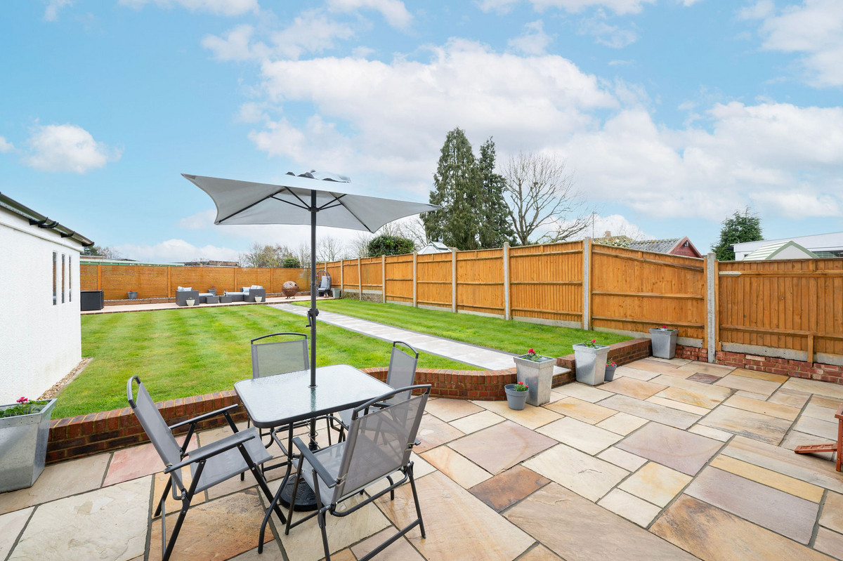 Merryfield Drive, Horsham, RH12, photo 18