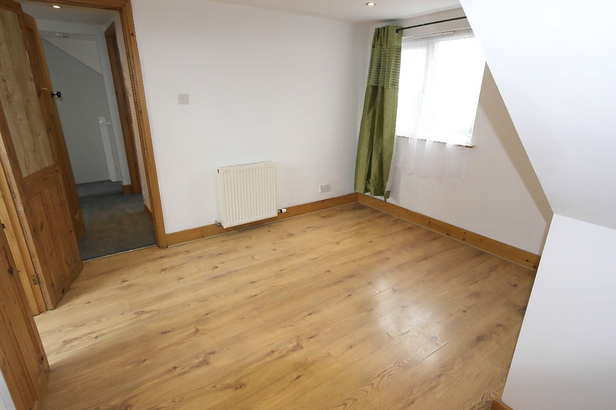 Hillfoot Road, Romford, RM5, photo 14