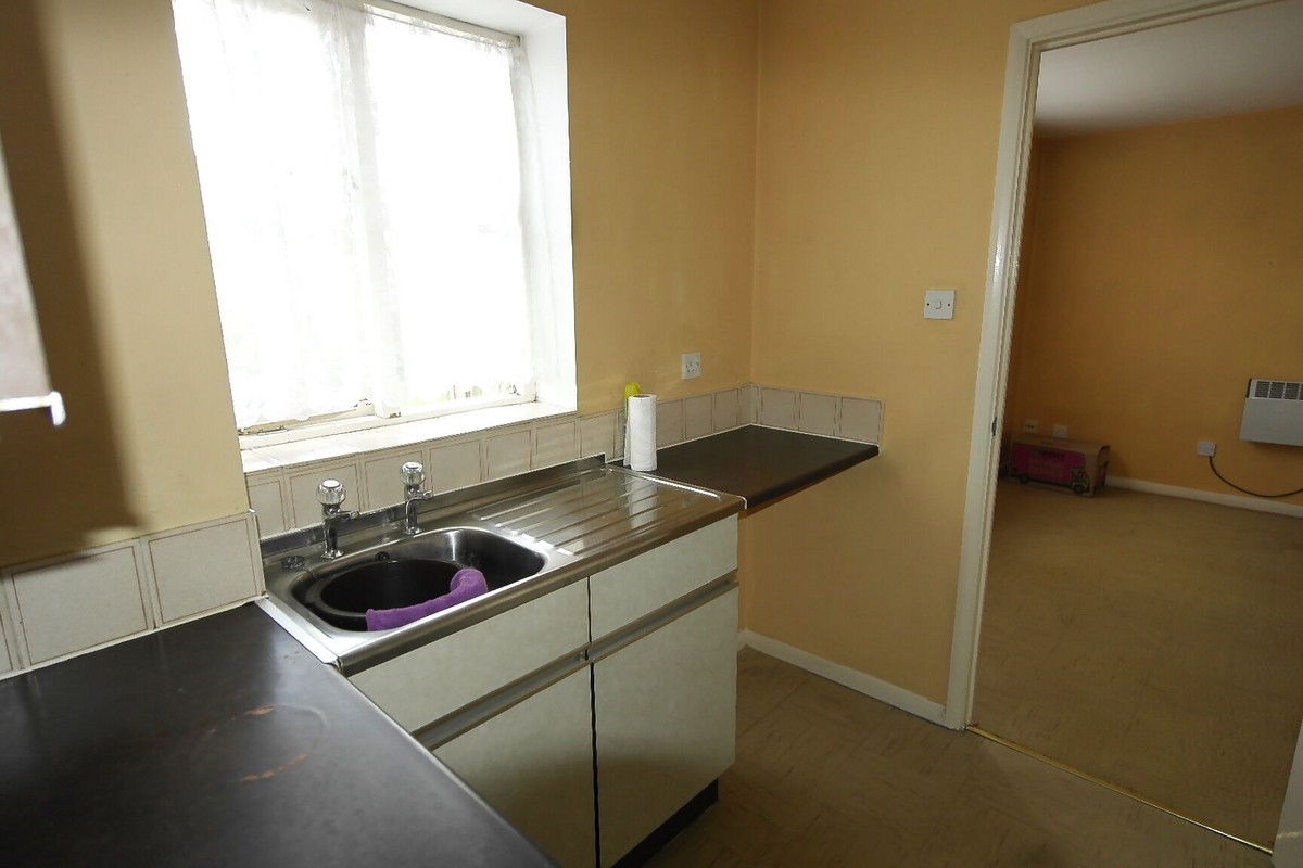 Conway Gardens, Grays, RM17, photo 4
