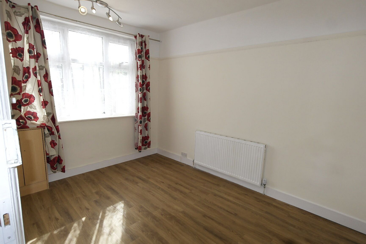 Hillfoot Road, Romford, RM5, photo 10