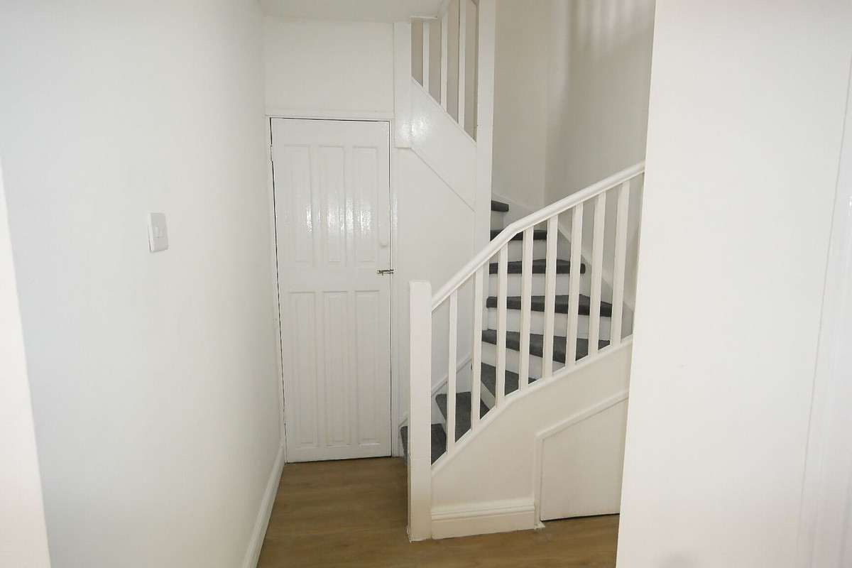 Hillfoot Road, Romford, RM5, photo 11