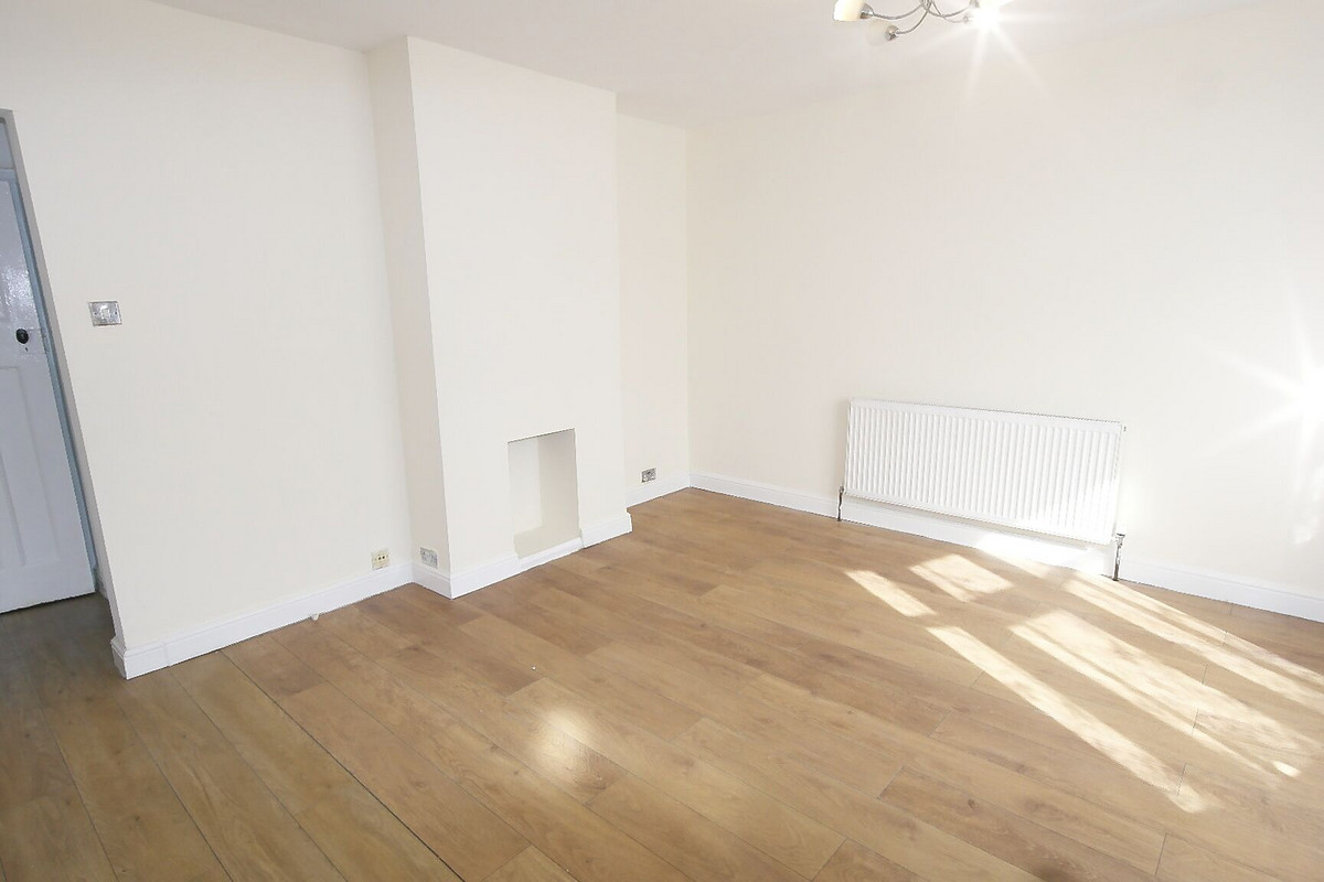 Hillfoot Road, Romford, RM5, photo 3
