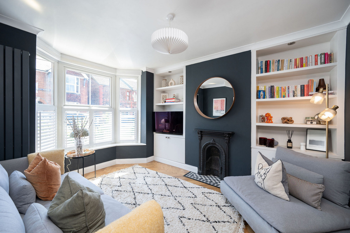 New Street, Horsham, RH13, photo 2
