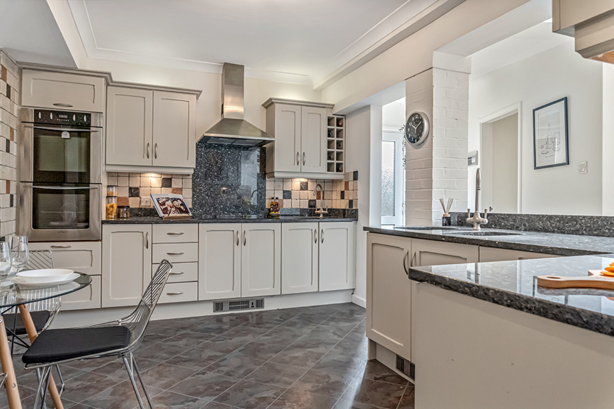 Carleton Road, Pontefract, WF8, photo 3