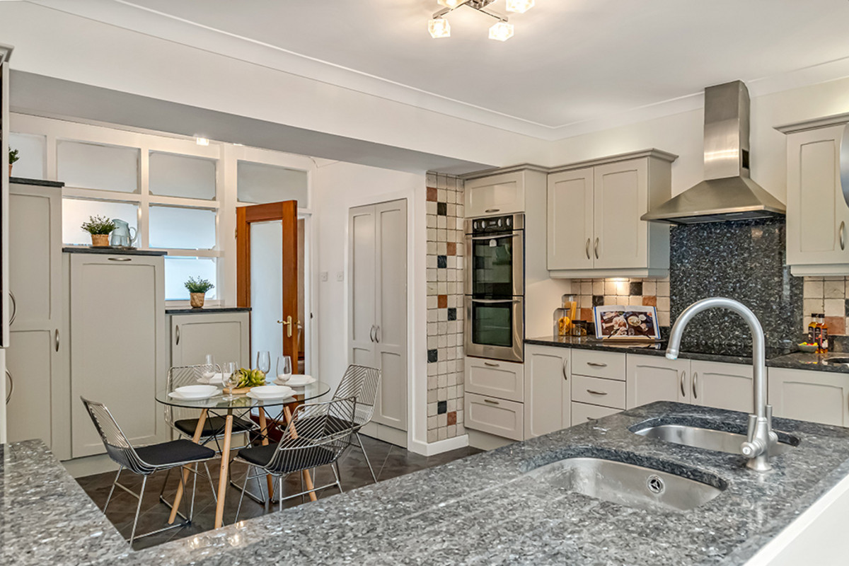 Carleton Road, Pontefract, WF8, photo 10