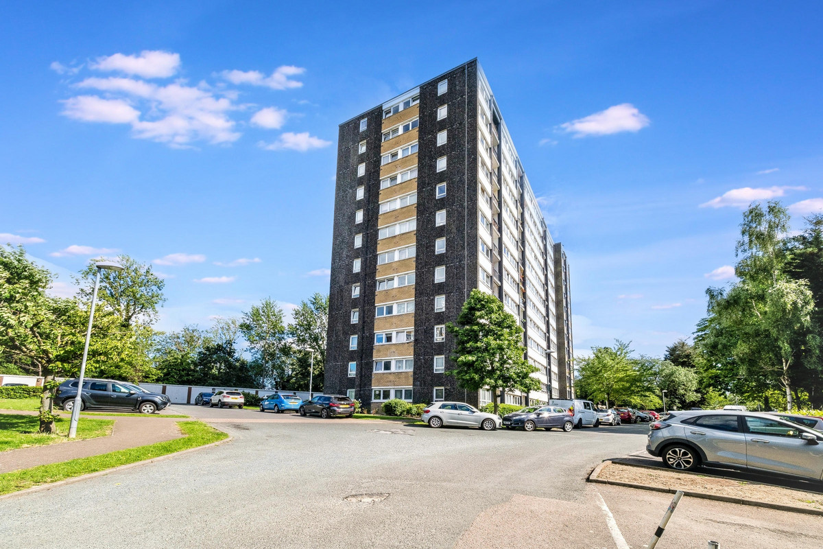 Slewins Close, Hornchurch, RM11