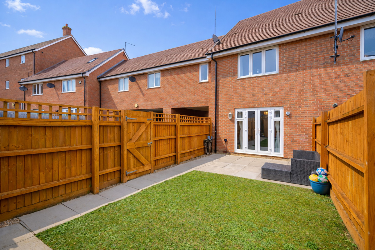 Santa Cruz Avenue Newton Leys, Milton Keynes, MK3, photo 12